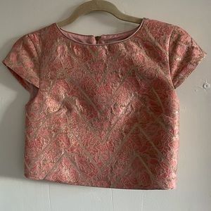 Detailed Lined Crop Top